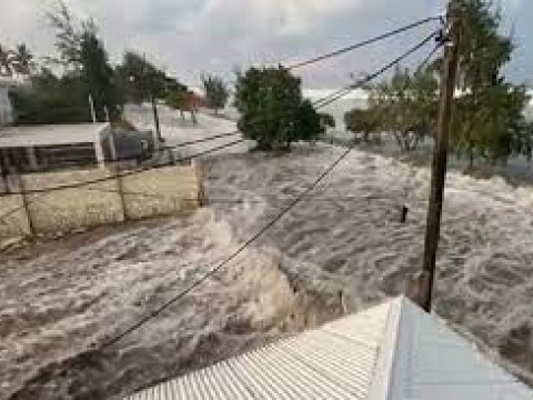 Im&aacute;genes de la devastaci&oacute;n en Tonga: tsunami arras&oacute; todas las casas de una isla y crece el n&uacute;mero de muertos