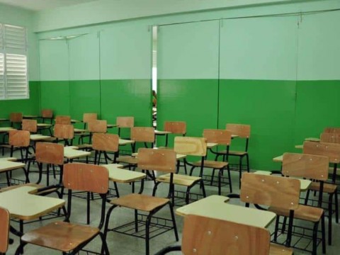 El 39 % de los adolescentes adictos a sustancias no asiste a la escuela