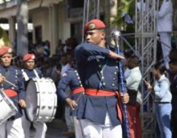 Actos en San Crist&oacute;bal para conmemorar el D&iacute;a de la Constituci&oacute;n