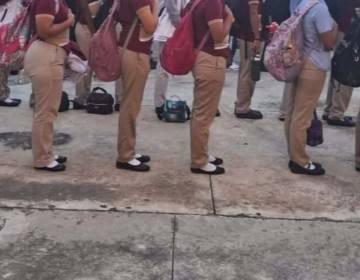 Arrestan a profesor acusado de agresi&oacute;n sexual contra alumna menor de edad