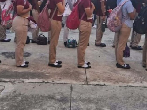 Arrestan a profesor acusado de agresi&oacute;n sexual contra alumna menor de edad