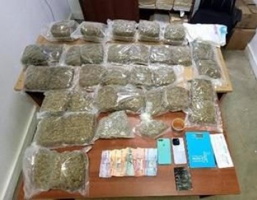 Ocupan casi 40 libras de presunta marihuana a un hombre en Santiago