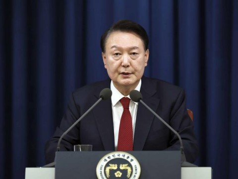 Las autoridades detienen al presidente surcoreano Yoon Suk-yeol