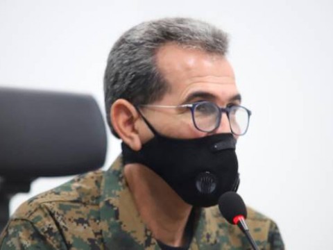  El ministro de Defensa, teniente general, Carlos Luciano D&iacute;az Morfa calific&oacute; como chismes los conflictos que existen en varias instituciones p&uacute;blicas por el nombramiento de sus jefes de seguridad.