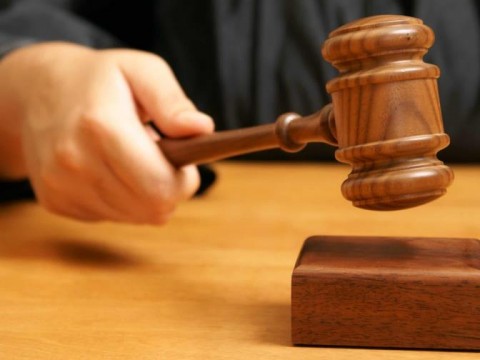 Dictan 20 a&ntilde;os de prisi&oacute;n contra polic&iacute;as que mataron hombre que no se dej&oacute; requisar