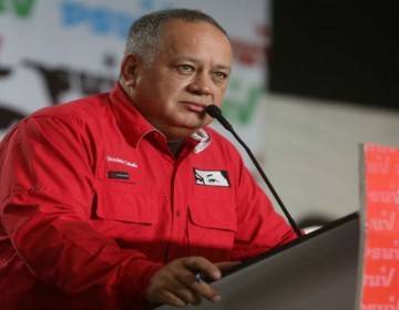 Chavismo acusa al gobierno dominicano de la suspensi&oacute;n de las elecciones