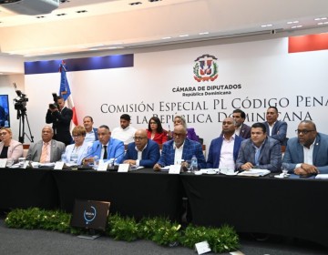 Diputados escuchan opiniones de m&aacute;s de 100 personas en torno a reforma al C&oacute;digo Penal