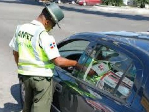 Dirigentes del CNTT piden liberar a conductores por penalizaci&oacute;n multas