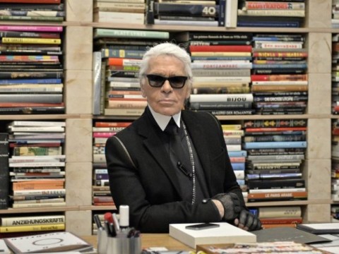 Muere el famoso dise&ntilde;ador de moda de Chanel Karl Lagerfeld