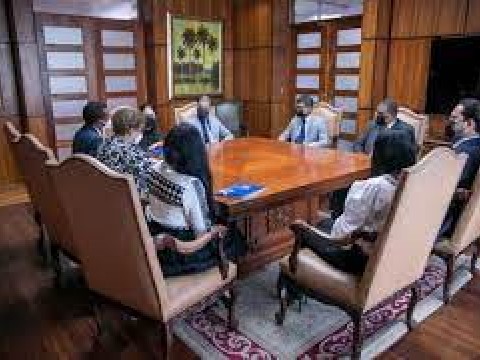 Miriam Germ&aacute;n se re&uacute;ne con fiscales caso Falc&oacute;n