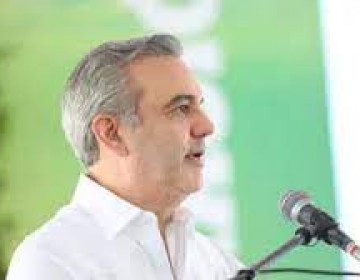 Luis Abinader: &ldquo;Los apagones son una verg&uuml;enza que hemos tenido durante muchos a&ntilde;os&rdquo;