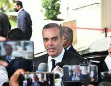 Presidente Abinader dice es urgente la reforma a la Polic&iacute;a tras caso de Leslie Rosado