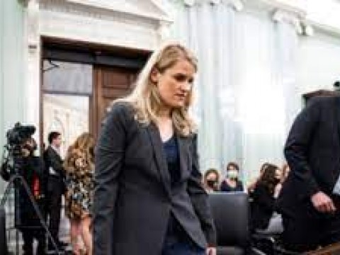 Exempleada de Facebook declara ante el Congreso de EE.UU. con fuertes cr&iacute;ticas