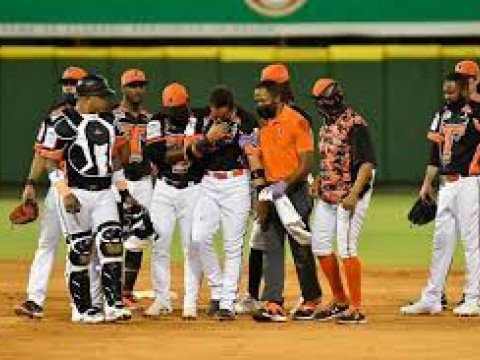 Cristhian Adames afirma est&aacute; "ready" para inicio de la pelota invernal