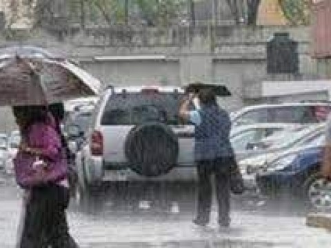 Meteorolog&iacute;a: Vaguada provocar&aacute; aguaceros esta tarde