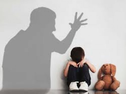 Legisladores chocan por propuesta Unicef sobre disciplina infantil