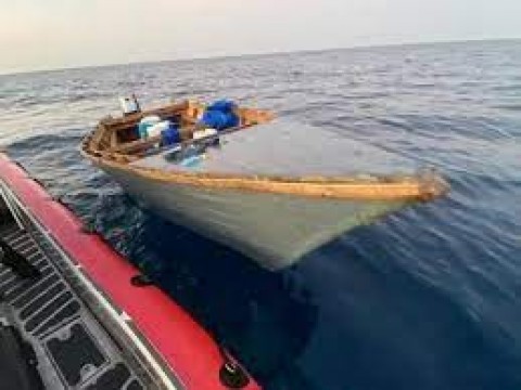 Guardia Costera deporta a 66 dominicanos