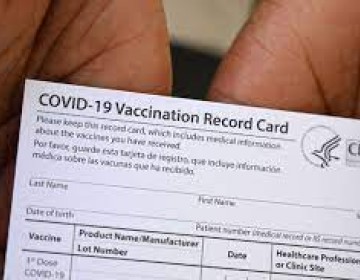 Cancelar&aacute;n visas a Las personas que visiten EUA con certificados de vacunaci&oacute;n contra el Covid-19 falsificados