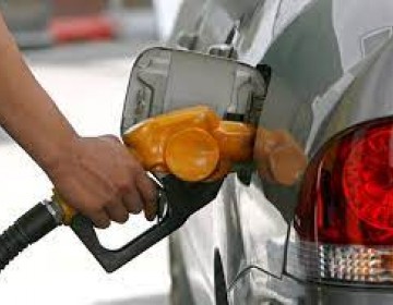 Todos los precios de los combustibles, congelados, informa Industria y Comercio