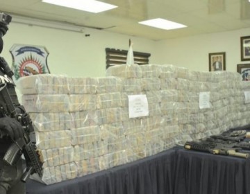 DNCD decomisa 700 paquetes de Coca&iacute;na en Nigua  