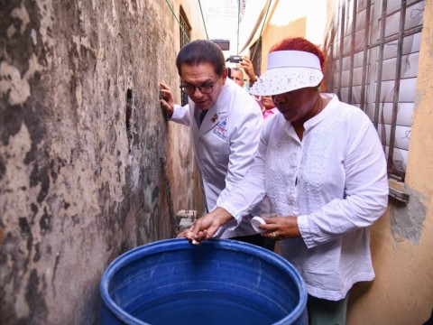 En dos d&iacute;as, lucha contra dengue impact&oacute; 174 mil 775 personas 