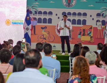 Ministerio David Collado encabeza lanzamiento de nueva versi&oacute;n &ldquo;Turizoneando&rdquo;