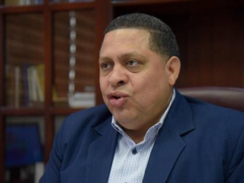 Ministerio P&uacute;blico suspende al fiscal de Santiago Jos&eacute; Francisco N&uacute;&ntilde;ez