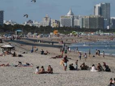 Florida: Gobernador elimina todas las medidas vinculadas al COVID-19