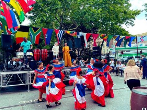 Di&aacute;spora: Inauguran Plaza Quisqueya en el Alto Manhattan