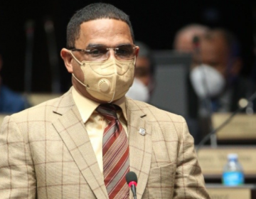 Sadoky Duarte se defiende de acusaciones en su contra en la c&aacute;mara de diputados