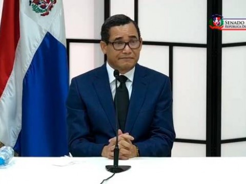 "Absolutamente nadie puede influir en mis decisiones" expres&oacute; Eddy Olivares en su entrevista como aspirante a presidir la JCE  