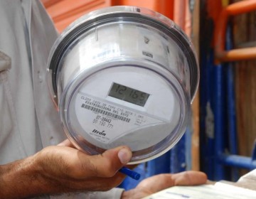 El Gobierno seguir&aacute; subsidiando en 2023 para evitar alza a tarifa el&eacute;ctrica y combustibles