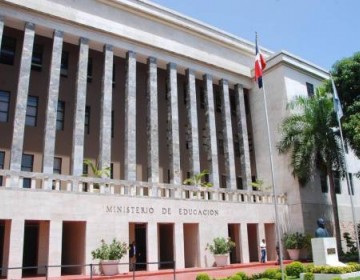 Educaci&oacute;n desmiente informaci&oacute;n sobre extender a&ntilde;o escolar hasta diciembre