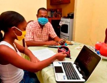 Al menos 90% de hogares dominicanos accedieron a clases virtuales a trav&eacute;s de WhatsApp