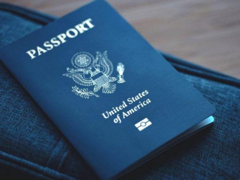 Estados Unidos permite la renovaci&oacute;n de pasaporte en l&iacute;nea de manera limitada