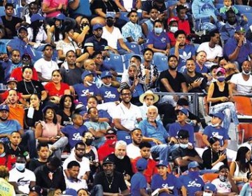 El b&eacute;isbol y la mafia en las taquillas del Licey