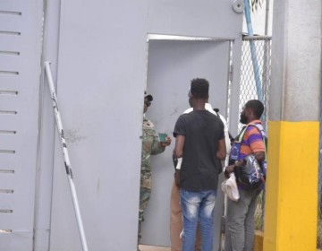 Centro Vacacional de Haina vuelve a la normalidad tras revuelta de migrantes haitianos