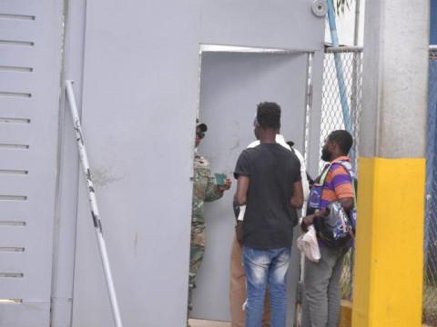 Centro Vacacional de Haina vuelve a la normalidad tras revuelta de migrantes haitianos