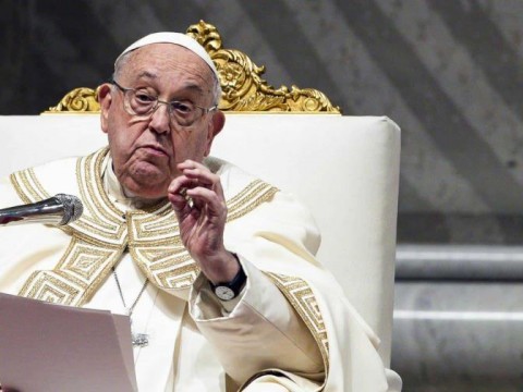 El papa Francisco contin&uacute;a con bronquitis y pide a un sacerdote leer su discurso