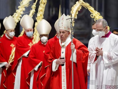 Francisco pide recordar en Semana Santa a v&iacute;ctimas de guerras y de abortos