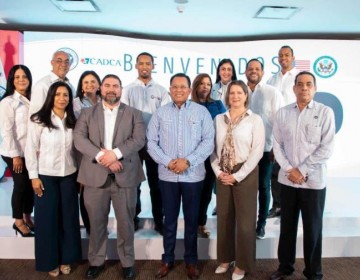 Embajada de EE. UU y CND lanzan programa para combatir el consumo de drogas en el pa&iacute;s