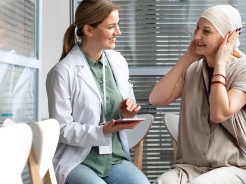 En el D&iacute;a Mundial contra el C&aacute;ncer, instan a onc&oacute;logos a mantenerse actualizados