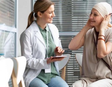 En el D&iacute;a Mundial contra el C&aacute;ncer, instan a onc&oacute;logos a mantenerse actualizados