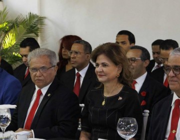 En sus seis gestiones al frente del CMD, Waldo Ariel Suero ha logrado aumentos para los m&eacute;dicos