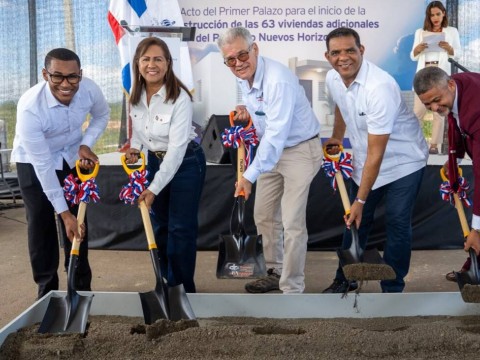 Ministerio de Energ&iacute;a y Minas da primer palazo para construcci&oacute;n de otras 63 viviendas en proyecto Nuevos Horizontes, Cotu&iacute;