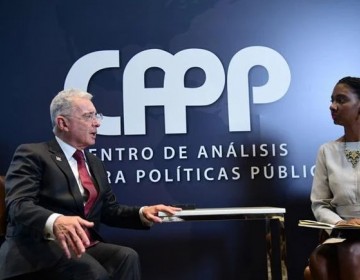 Uribe: La socialdemocracia europea no es destructora, el socialismo del siglo XXI, sí