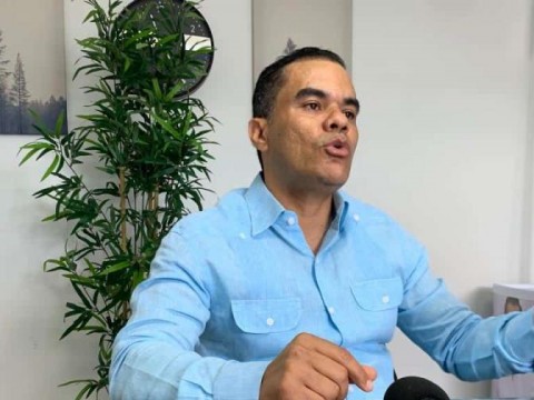 Decreto: nombran al exdiputado El&iacute;as B&aacute;ez como director de la DIDA