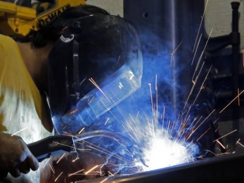  Producci&oacute;n industrial de Estados Unidos se desploma 