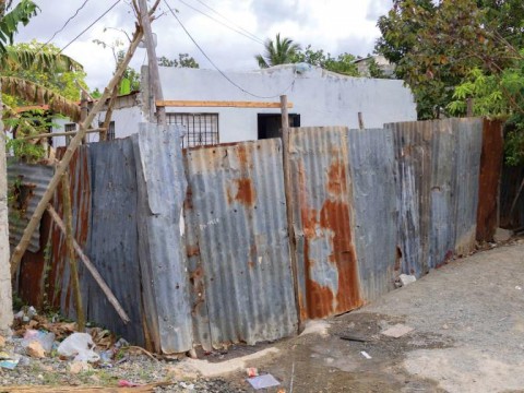 Cad&aacute;ver fue mantenido en una casa por la familia durante 9 d&iacute;as