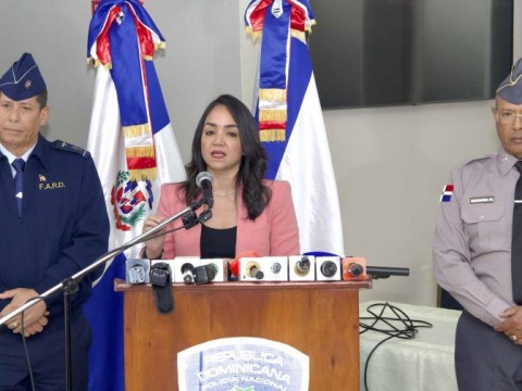 Implementan el "Dec&aacute;logo del Buen Servicio Policial" que rige la conducta de los agentes